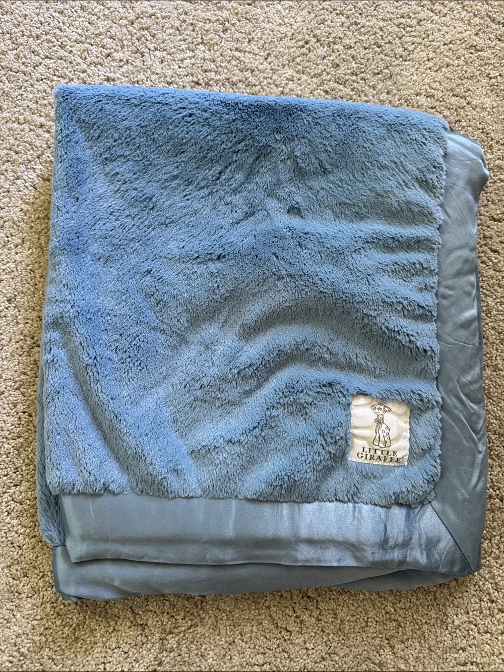 LITTLE GIRAFFE Blue Chenille Baby and Toddler Blanket